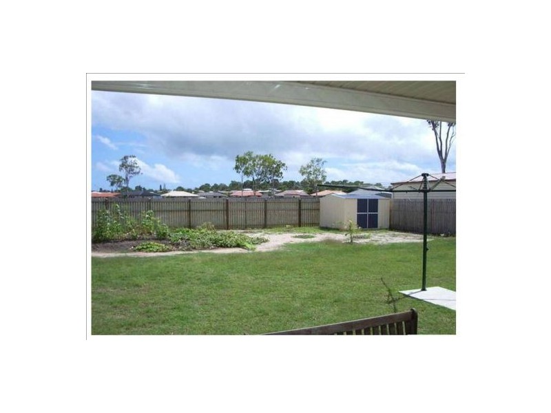 27 Gunsynd Way, Point Vernon QLD 4655