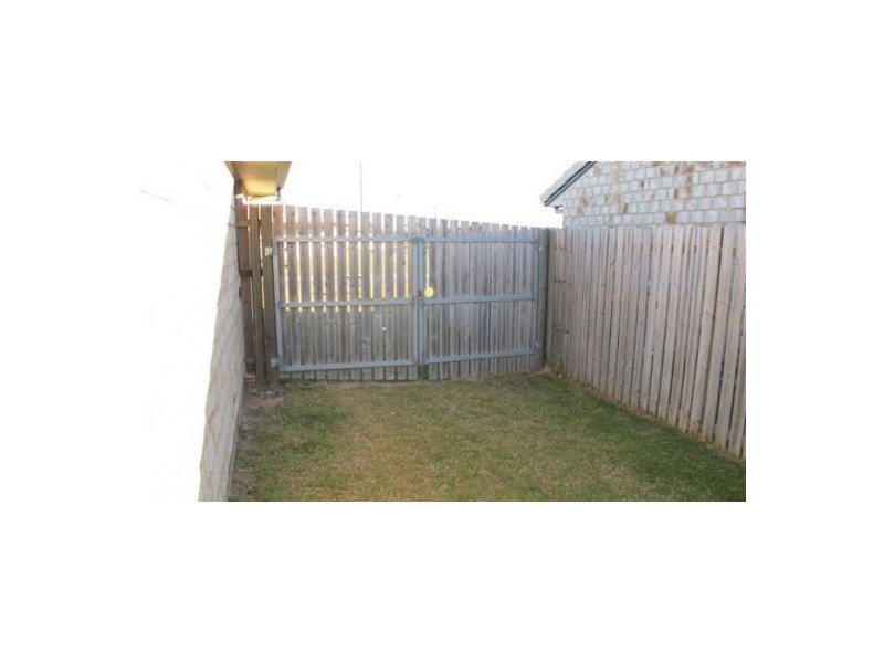 27 Gunsynd Way, Point Vernon QLD 4655