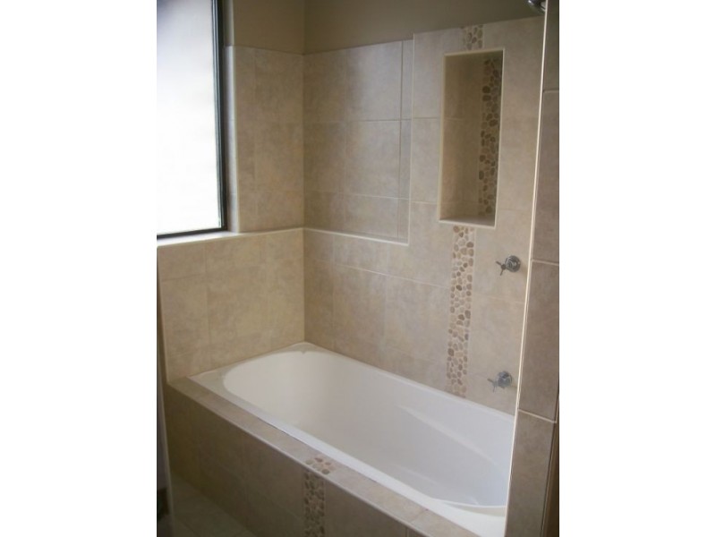 51 Hansen Street, Urangan QLD 4655