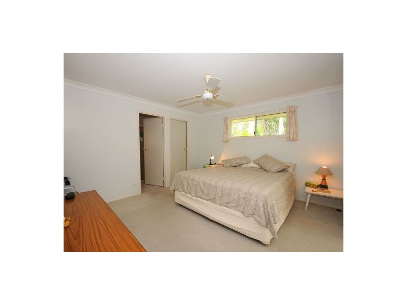 50 Senorita Parade, Urangan QLD 4655