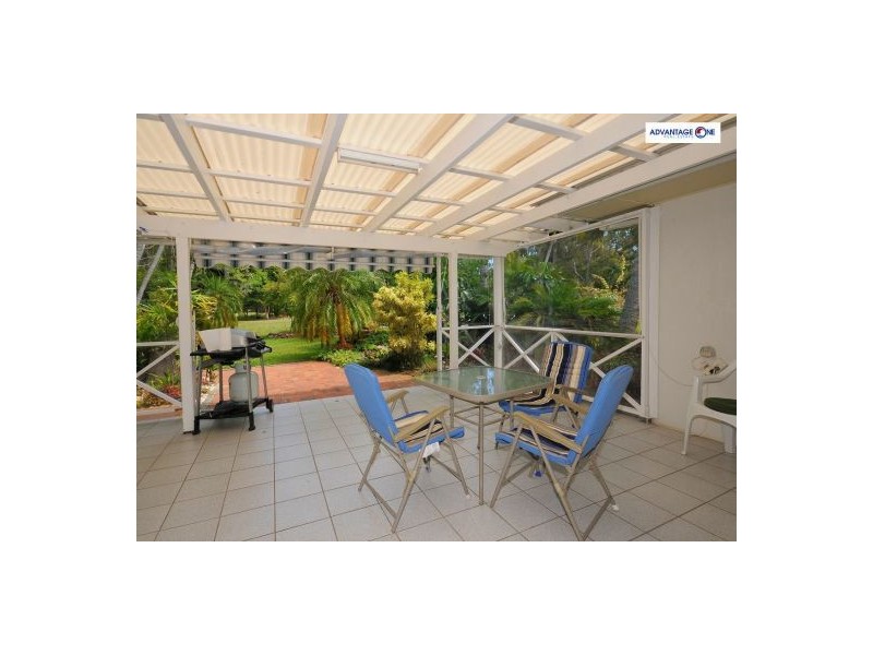 50 Senorita Parade, Urangan QLD 4655