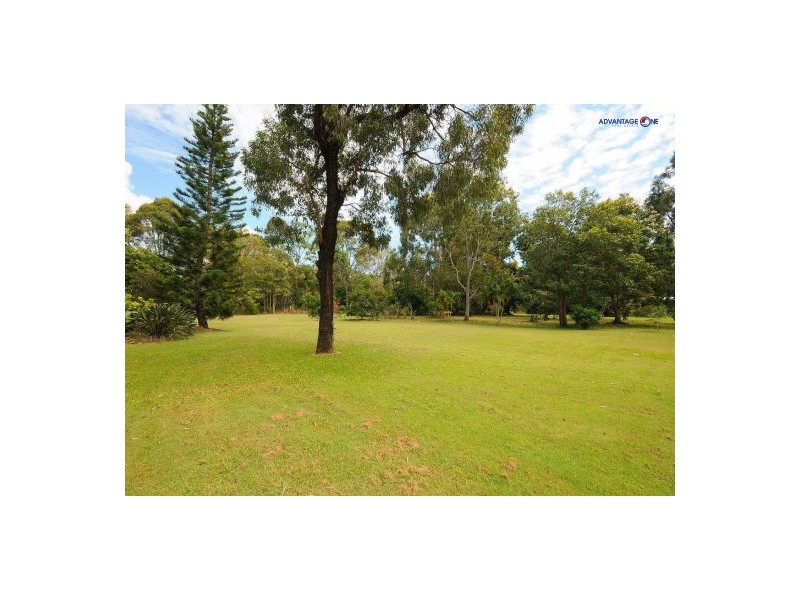 50 Senorita Parade, Urangan QLD 4655