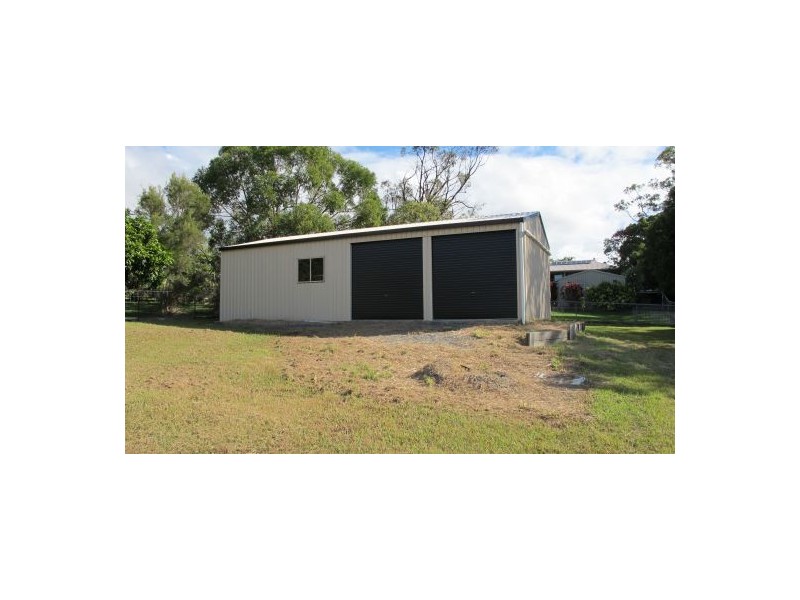 15 Beacon Road, Booral QLD 4655