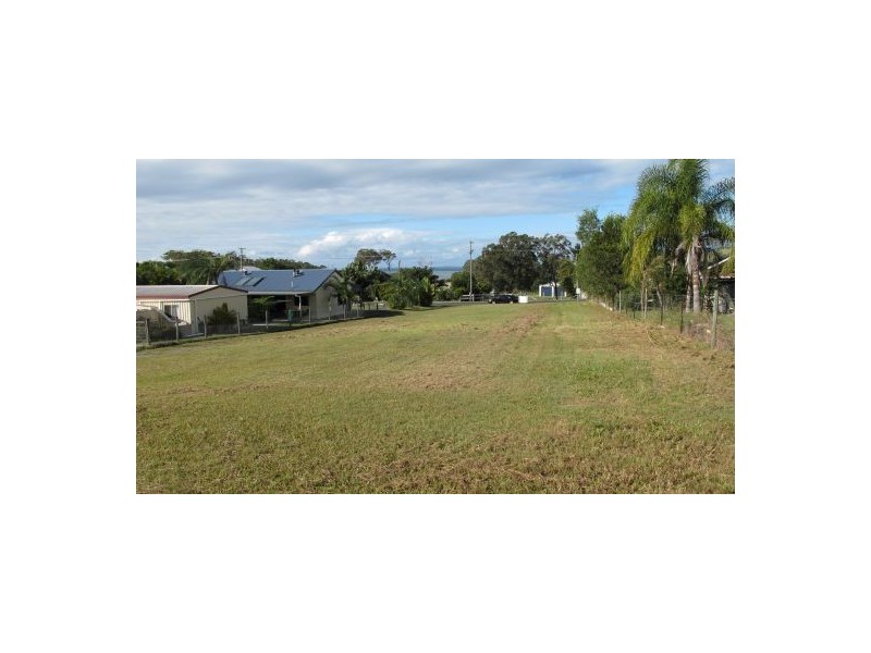 15 Beacon Road, Booral QLD 4655