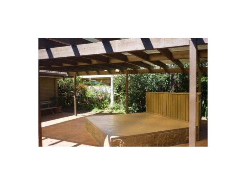 15 Granada Court, Point Vernon QLD 4655