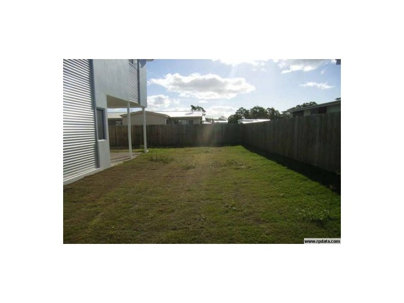 18 Brackish Court, Toogoom QLD 4655
