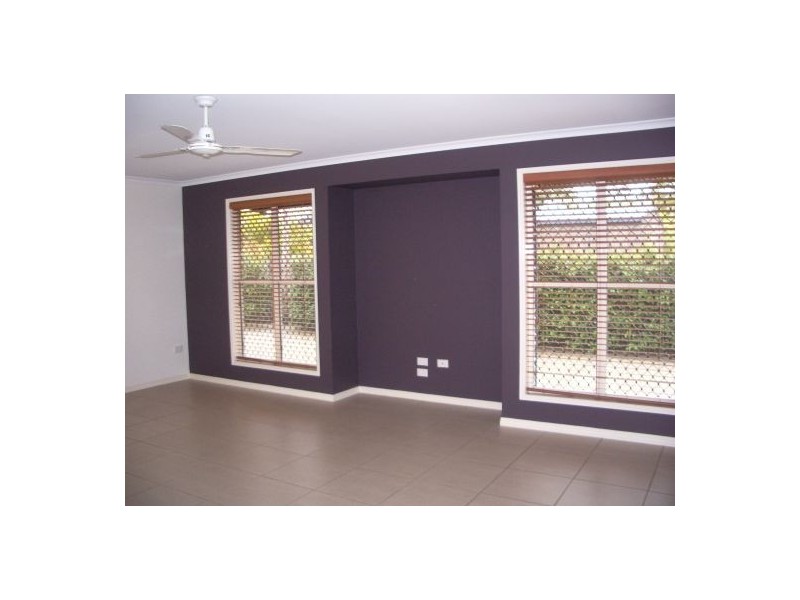 1/293 Torquay Terrace, Torquay QLD 4655