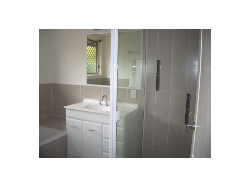 1/293 Torquay Terrace, Torquay QLD 4655