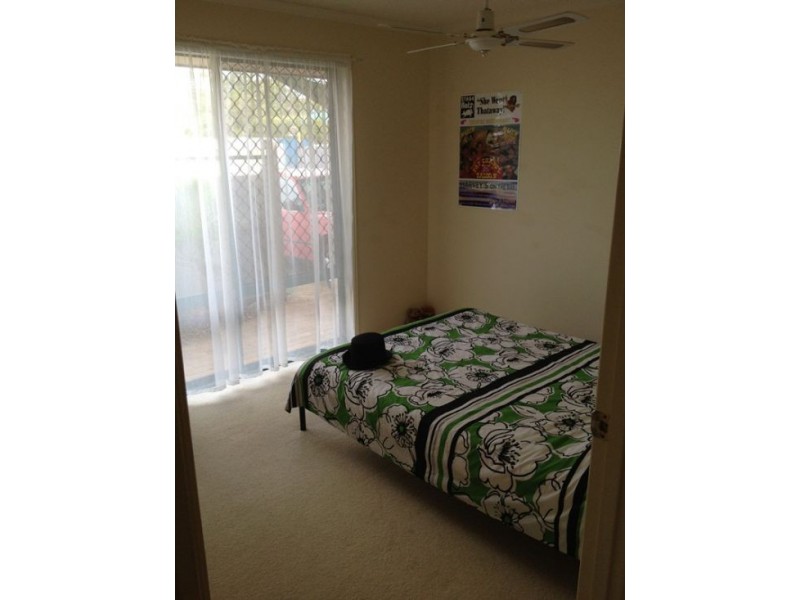 1 Aimee Drive, Urangan QLD 4655