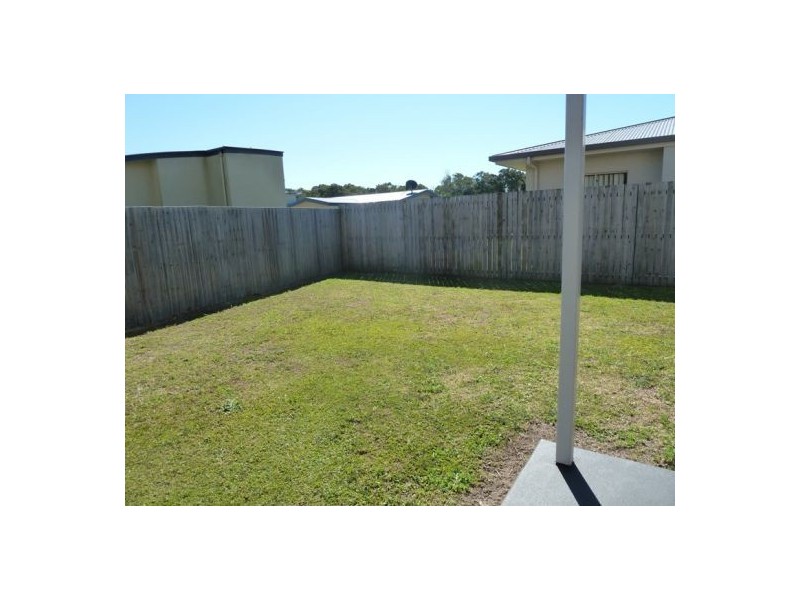 7 Oyster Court, Toogoom QLD 4655