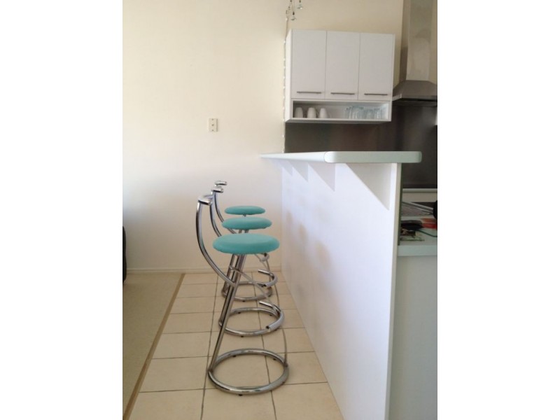 3/119 Freshwater Street, Torquay QLD 4655