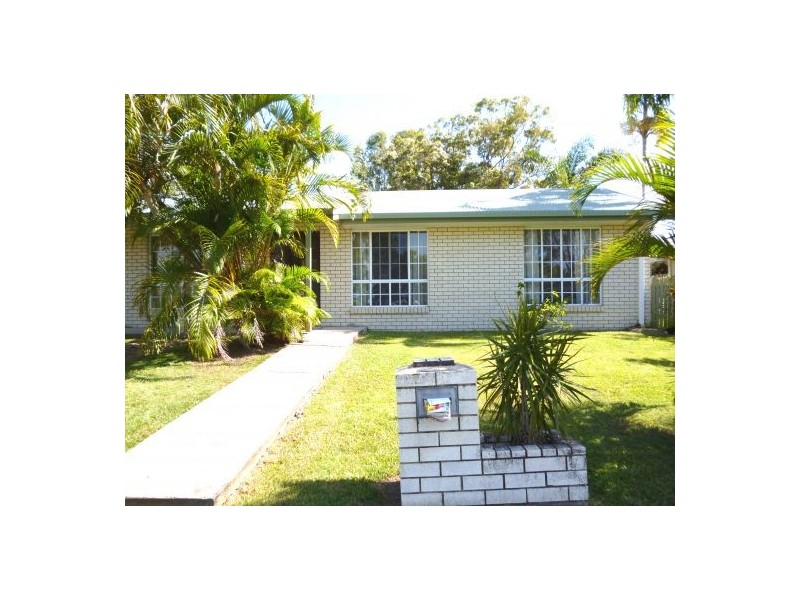 665 Boat Harbour Drive, Urangan QLD 4655