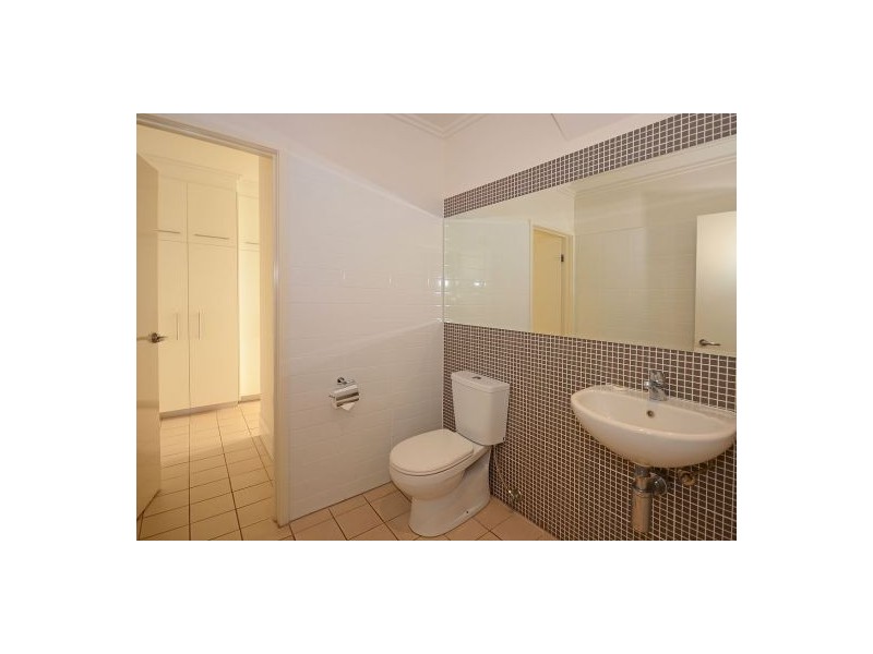 30/136 Pulgul Street, Urangan QLD 4655