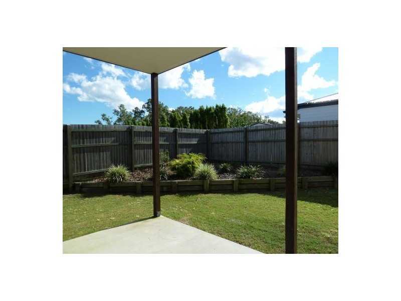10 Memorial  Street, Toogoom QLD 4655