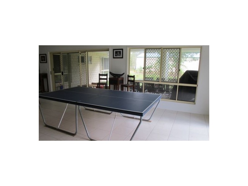 40 Valfern Court, Dundowran QLD 4655