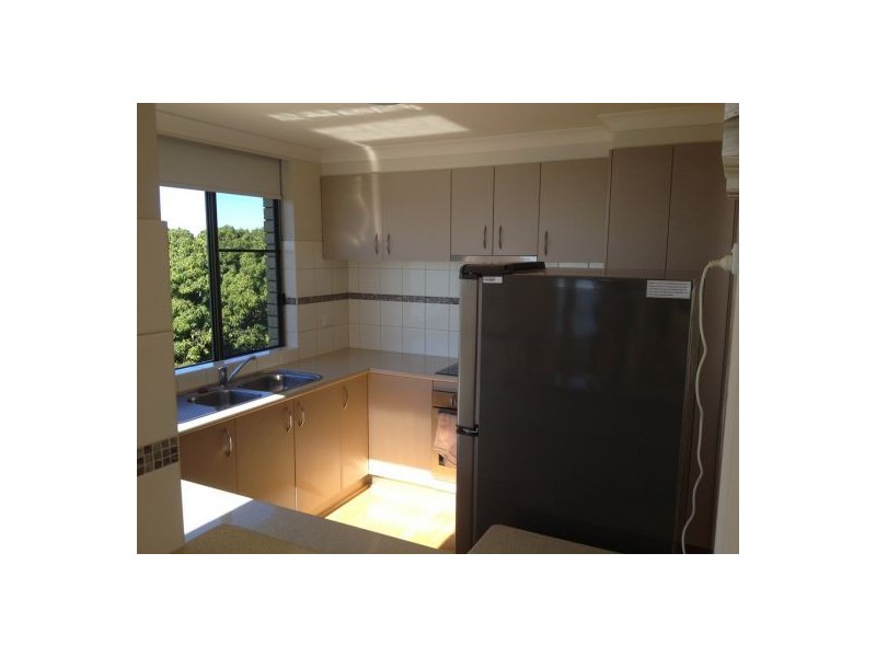 10/242 Esplanade, Pialba QLD 4655