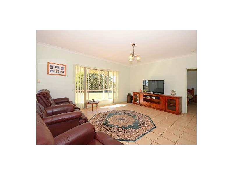 48 Purser Road, Dundowran QLD 4655