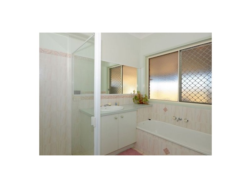 48 Purser Road, Dundowran QLD 4655