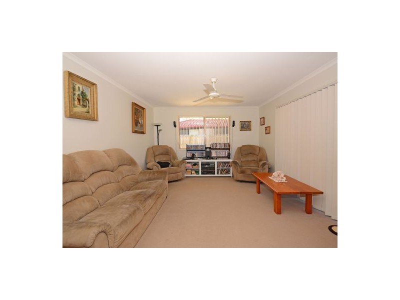56 Pembridge Circuit, Urraween QLD 4655