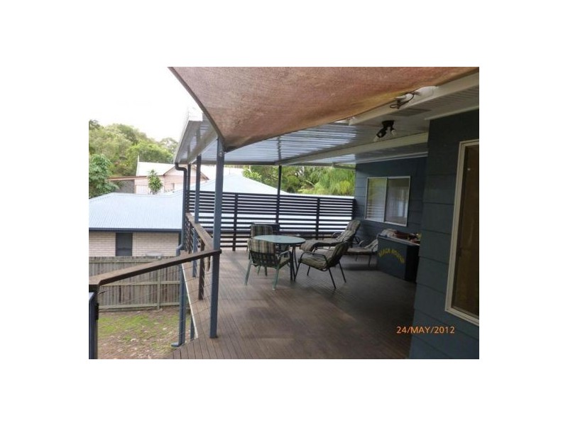 32 Kingfisher Parade, Toogoom QLD 4655