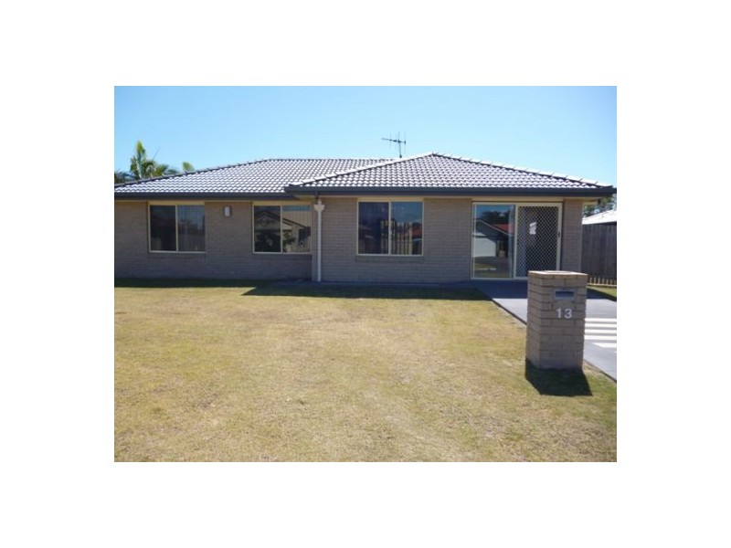 13 Sunny Way, Toogoom QLD 4655