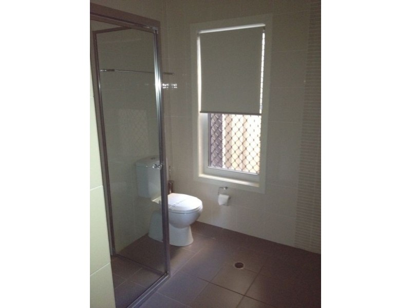 1/8 Hervey Street, Scarness QLD 4655