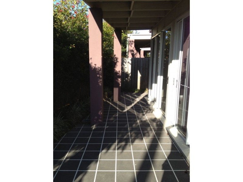 1/8 Hervey Street, Scarness QLD 4655