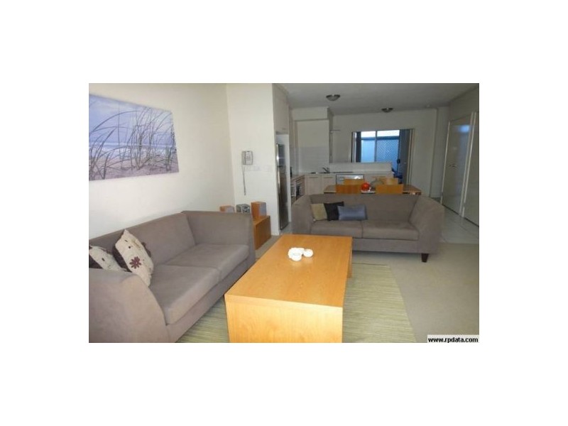 39/68 Pulgul Street, Urangan QLD 4655