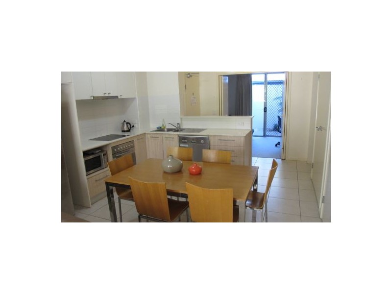 39/68 Pulgul Street, Urangan QLD 4655