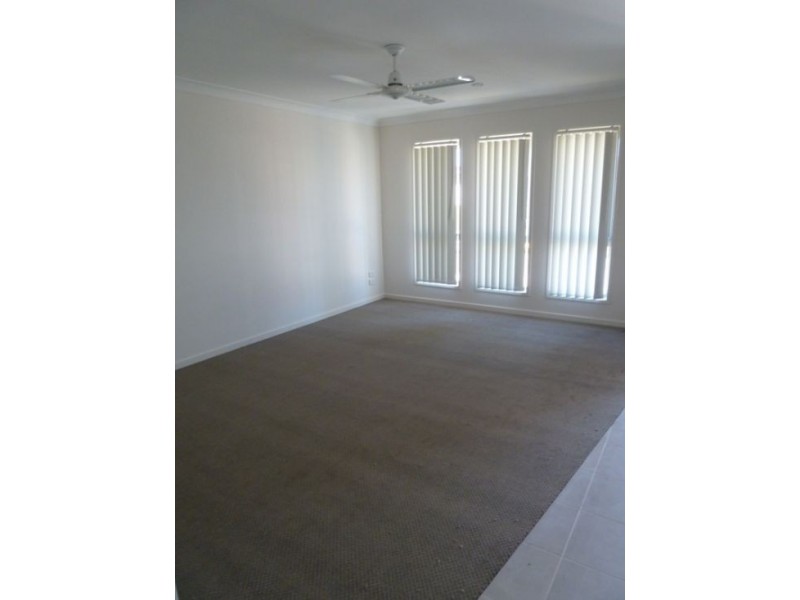 7 Bay Park Road, Wondunna QLD 4655