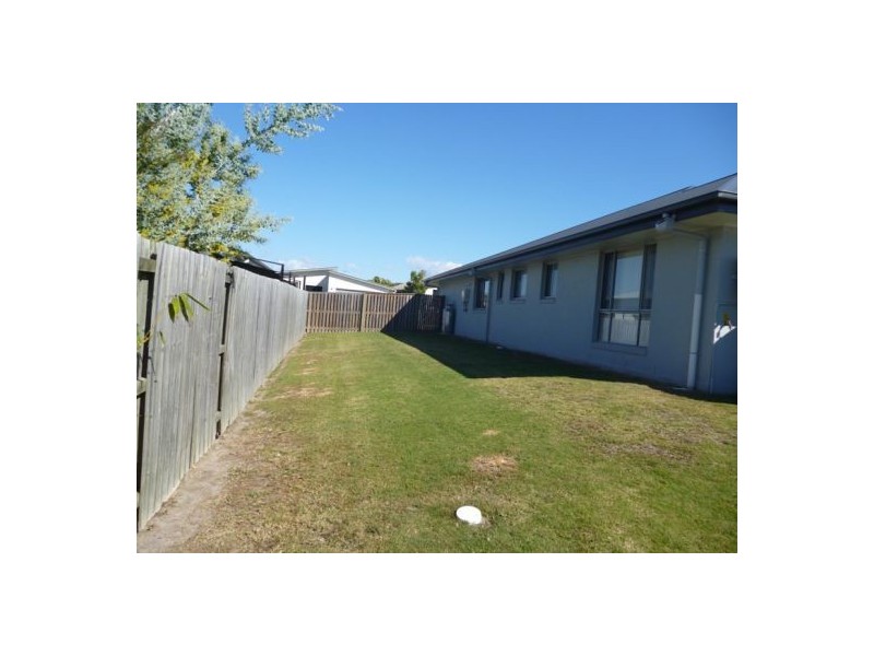 7 Bay Park Road, Wondunna QLD 4655