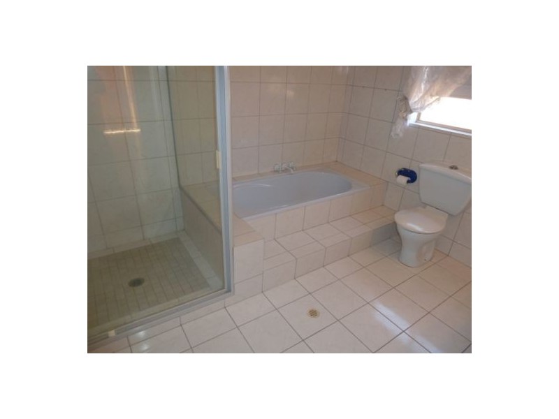 39 Royal Drive, Kawungan QLD 4655