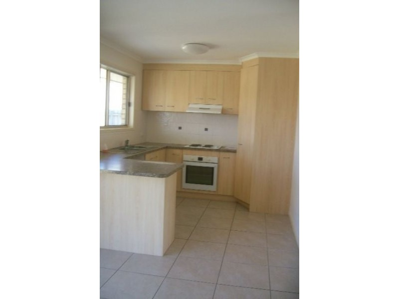 27 Joselyn Drive, Point Vernon QLD 4655