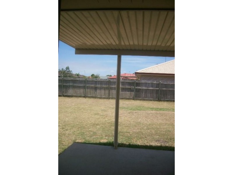 27 Joselyn Drive, Point Vernon QLD 4655