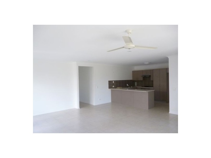 5 Burke Court, Augustus Estate, Urraween QLD 4655