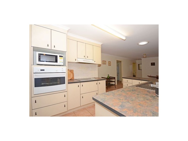 108 Ibis Boulevard, Eli Waters QLD 4655