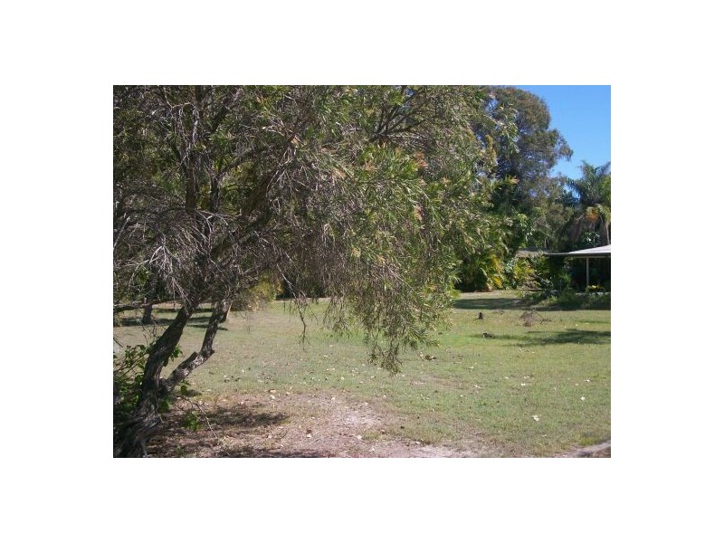 24 Verden Drive, Urangan QLD 4655