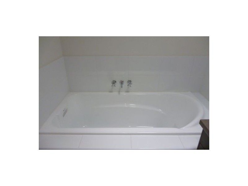 17 Mawson Court, Urraween QLD 4655