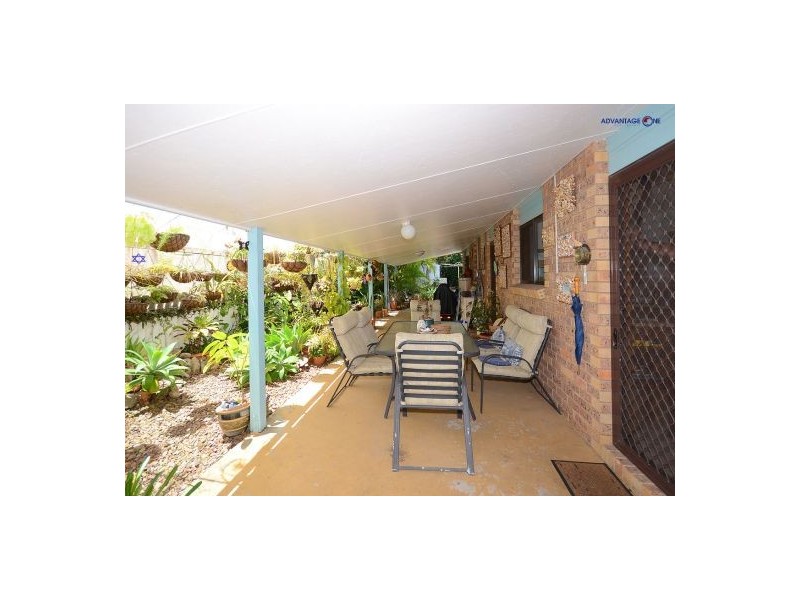 16 Preston Street, Point Vernon QLD 4655