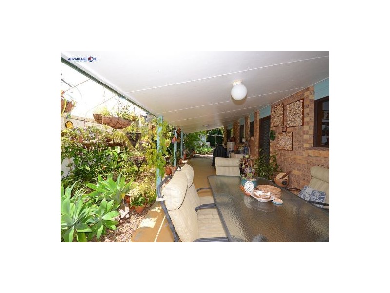 16 Preston Street, Point Vernon QLD 4655