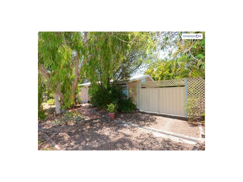 16 Preston Street, Point Vernon QLD 4655