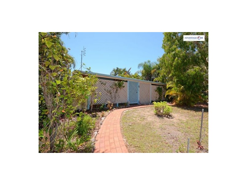 16 Preston Street, Point Vernon QLD 4655