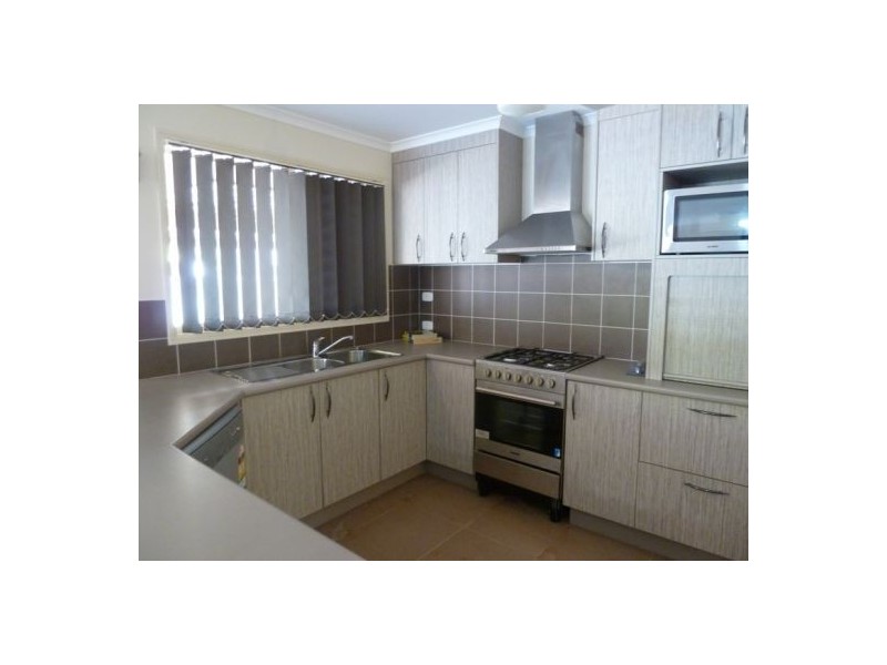 6 Northshore Avenue, Toogoom QLD 4655