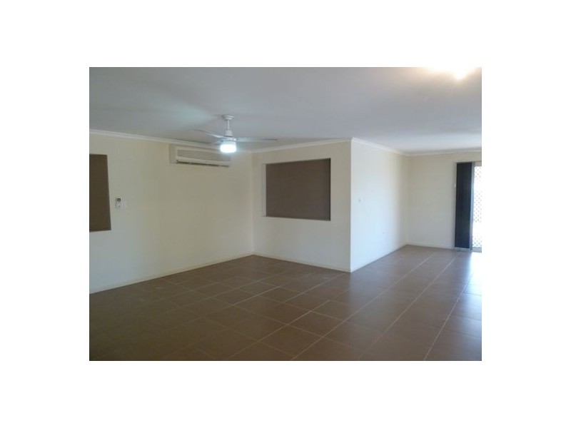 6 Northshore Avenue, Toogoom QLD 4655