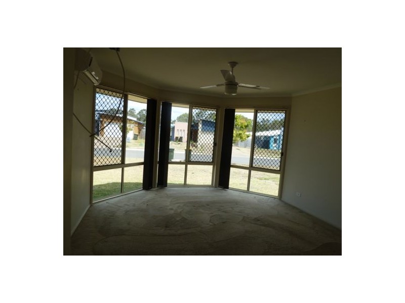 6 Northshore Avenue, Toogoom QLD 4655