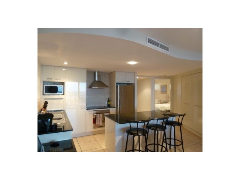 6/558 Esplanade, Urangan QLD 4655