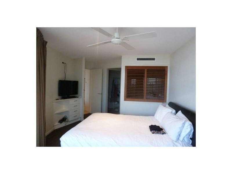 6/558 Esplanade, Urangan QLD 4655