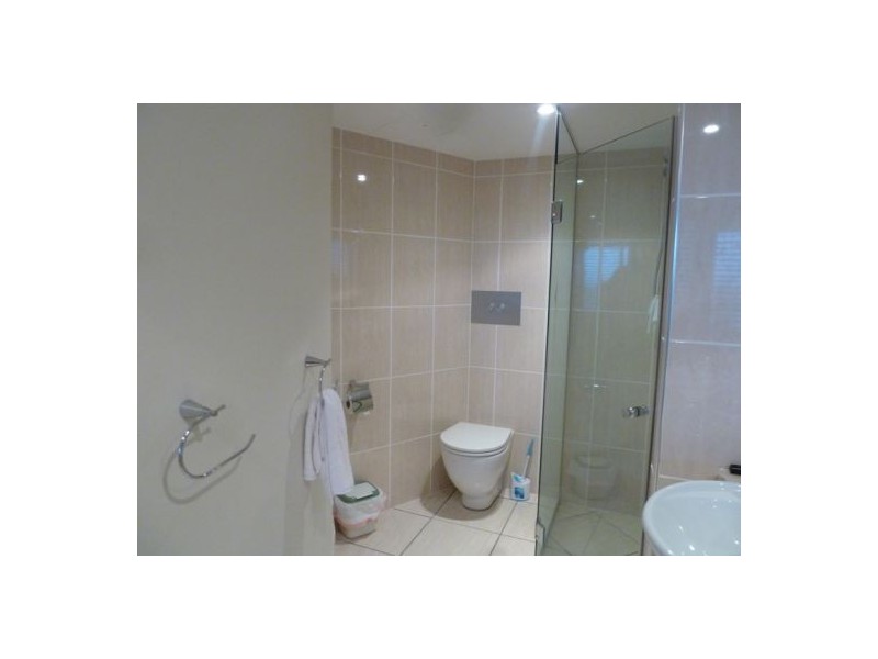 6/558 Esplanade, Urangan QLD 4655