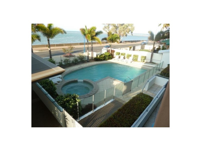 6/558 Esplanade, Urangan QLD 4655