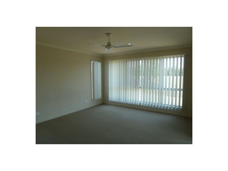 51 Northshore Avenue, Toogoom QLD 4655